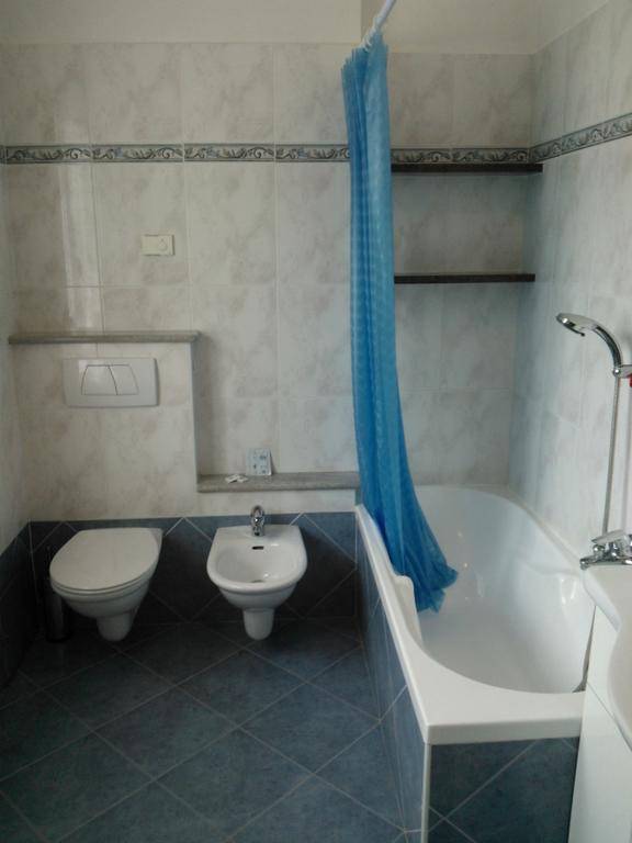 Affittacamere Valchiavenna - Foresteria Lombarda Con Parcheggio Privato Sul Posto! Apprezzata Gestione Familiare Dal 2012, Qualita-Prezzo Top! "Guest-House With Private Parking On Site! Appreciated Family Management Since 2012, Quality-Price Top!" 외부 사진