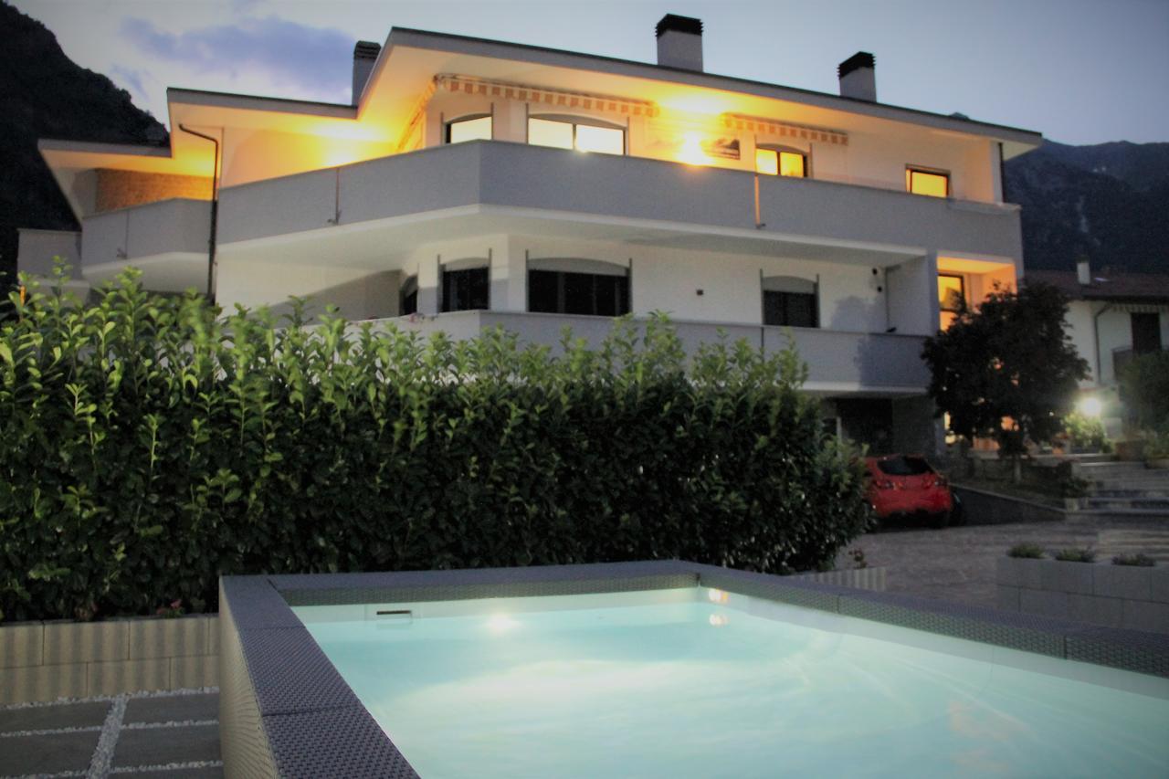 Affittacamere Valchiavenna - Foresteria Lombarda Con Parcheggio Privato Sul Posto! Apprezzata Gestione Familiare Dal 2012, Qualita-Prezzo Top! "Guest-House With Private Parking On Site! Appreciated Family Management Since 2012, Quality-Price Top!" 외부 사진