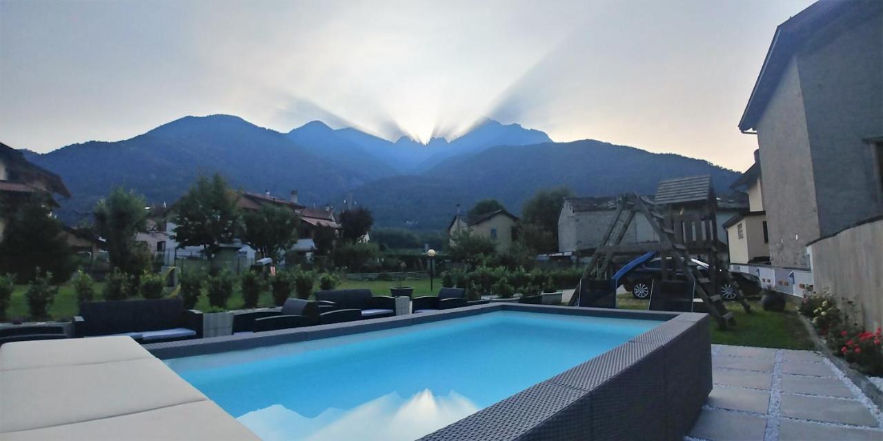 Affittacamere Valchiavenna - Foresteria Lombarda Con Parcheggio Privato Sul Posto! Apprezzata Gestione Familiare Dal 2012, Qualita-Prezzo Top! "Guest-House With Private Parking On Site! Appreciated Family Management Since 2012, Quality-Price Top!" 외부 사진