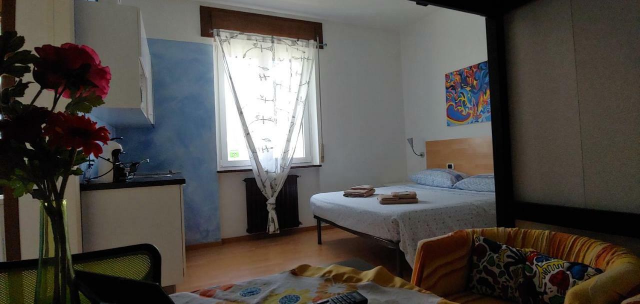 Affittacamere Valchiavenna - Foresteria Lombarda Con Parcheggio Privato Sul Posto! Apprezzata Gestione Familiare Dal 2012, Qualita-Prezzo Top! "Guest-House With Private Parking On Site! Appreciated Family Management Since 2012, Quality-Price Top!" 외부 사진