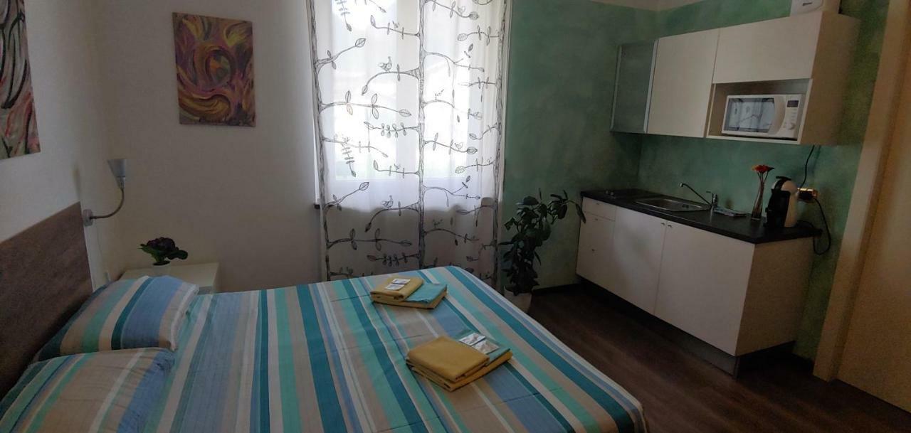 Affittacamere Valchiavenna - Foresteria Lombarda Con Parcheggio Privato Sul Posto! Apprezzata Gestione Familiare Dal 2012, Qualita-Prezzo Top! "Guest-House With Private Parking On Site! Appreciated Family Management Since 2012, Quality-Price Top!" 외부 사진