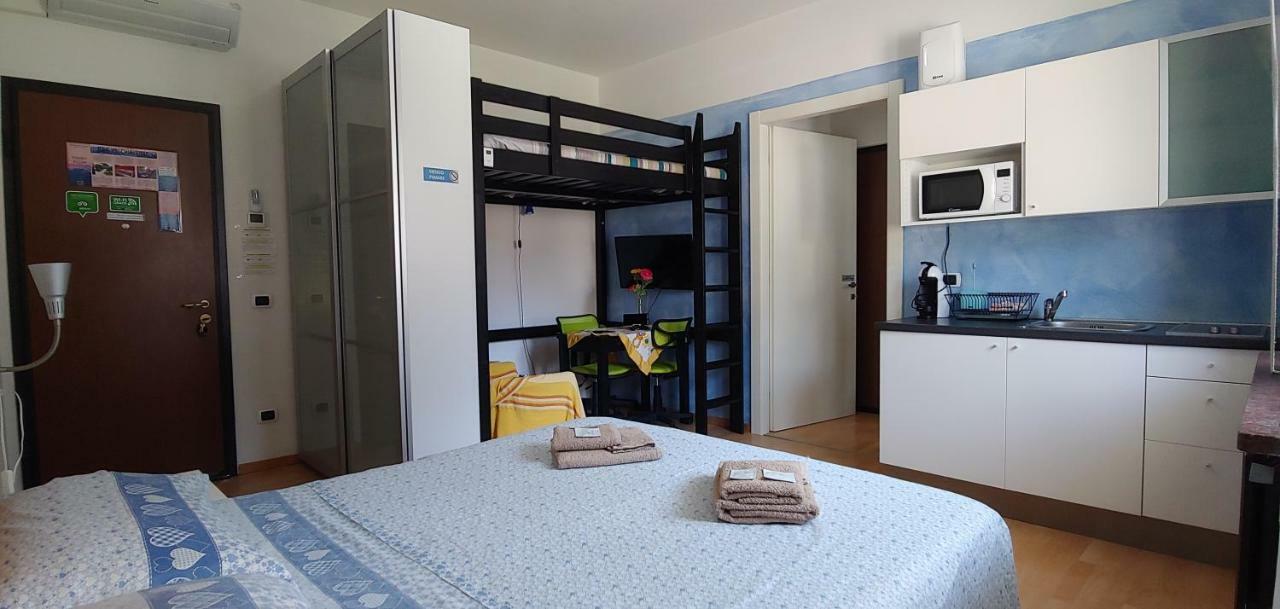 Affittacamere Valchiavenna - Foresteria Lombarda Con Parcheggio Privato Sul Posto! Apprezzata Gestione Familiare Dal 2012, Qualita-Prezzo Top! "Guest-House With Private Parking On Site! Appreciated Family Management Since 2012, Quality-Price Top!" 외부 사진